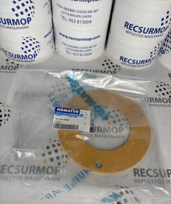 TAPA PROTECCION KOMATSU 135-30-14620 - Imagen 2